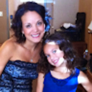 Meet your Posher, Deedee